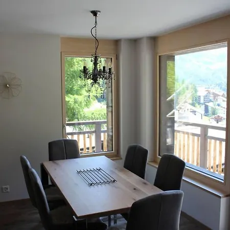Matterhorn 2.5 Zimmerwohnung * زيرمات